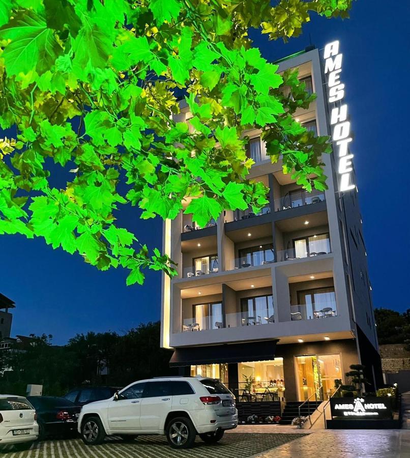 Ames Hotel & Spa فلورا المظهر الخارجي الصورة